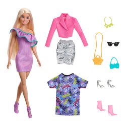 Set bambola con 3 outfit completi BARBIE HYT61