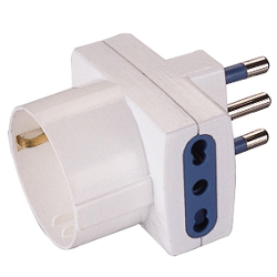 Image of Adattatore con spina italiana 16A 2 prese 2P+T 10/16A bipasso italiano e 1 presa 2P+T (std italiano 10A e tedesco 16A terra laterale) Bianco PP0468 cod094