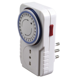 Presa programmabile Timer Giornaliero 2P+T 10/16A bipasso std italiano bianco PP1408