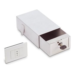 Cassaforte invisibile a chiave incasso muro SECUR MAGIC Bianco (11x18x6,5 cm) SM 1