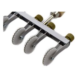 Taglia pasta chiudi pasta regolabile 4 lame dentate Art 401