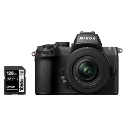 Fotocamera mirrorless 20,9Mpx APS C Z50II Kit NIKKOR Z DX 16 50mm f/3.5 6.3 VR + SD Lexar 128GB Black NMZ751