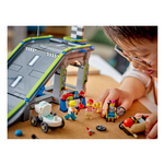 Nessun limite: gara sulla pista a rampe LEGO® City