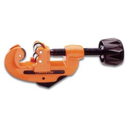 Taglia tubi 334 (150 mm) d. taglio 3 - 30 mm (1/8 - 1 1/8) 003340001