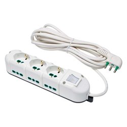 Multipresa tavolo 9 uscite con interruttore TRIAX 10/16A Bianco 42140